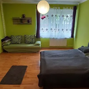 ellenőrizze a rendelkezésre állást